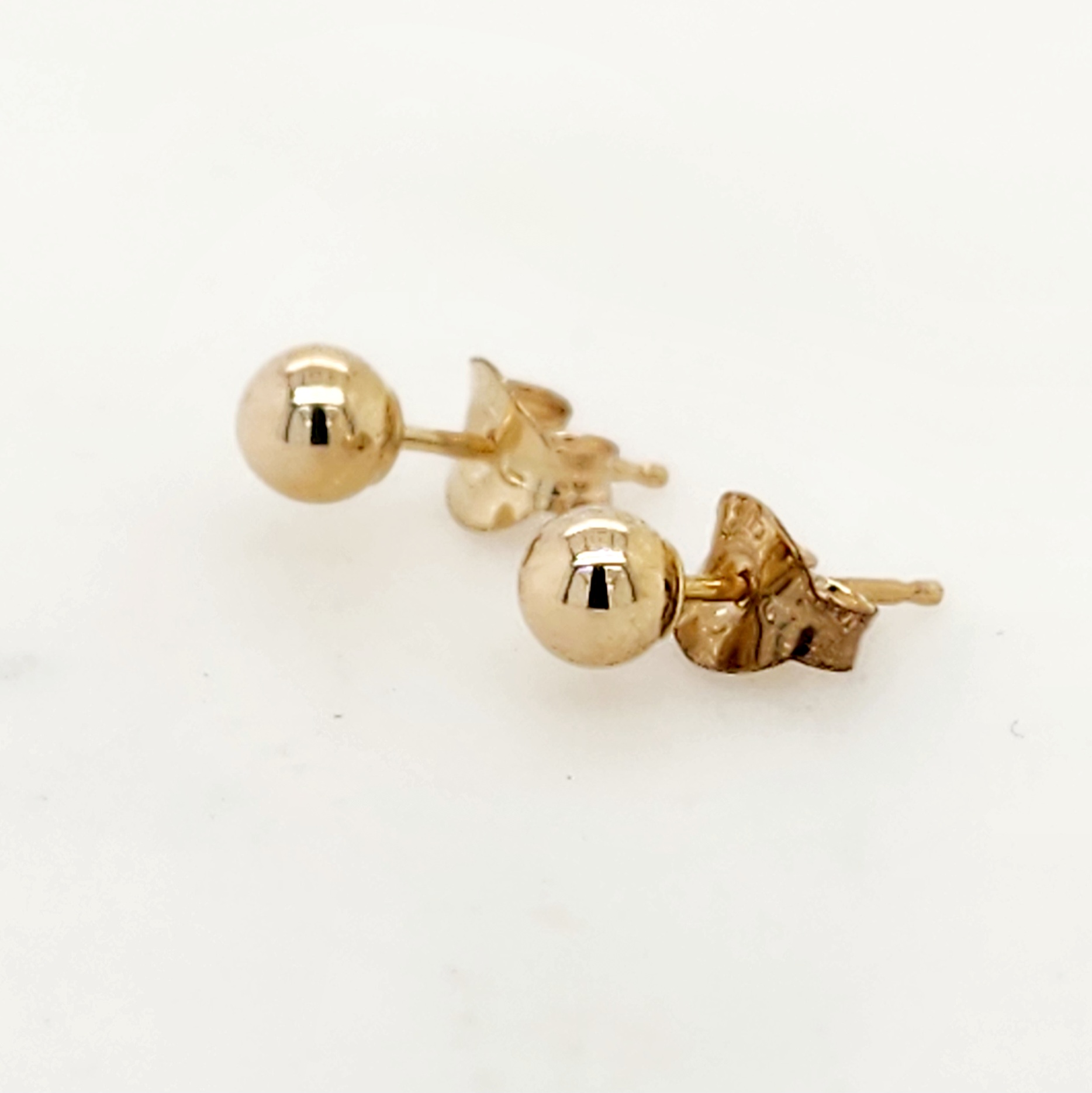 4mm Ball Stud Earrings in 9ct Yellow Gold